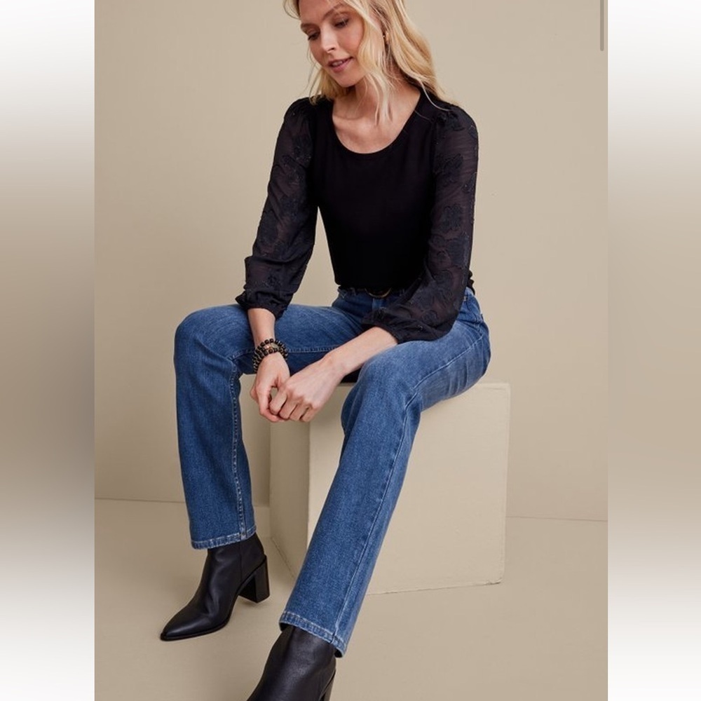 Soft Surroundings Ultimate Denim Straight Leg Jeans in Medium Wash Small